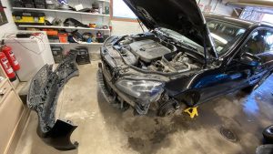 تعمیر جلوبندی مرسدس بنز