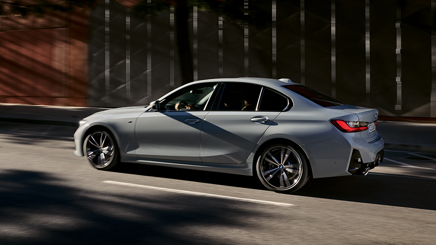  بی ام و سری 320i