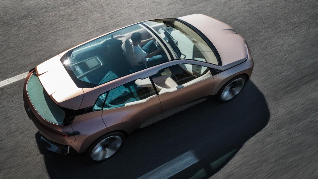 سقف پانوراما بی‌ام‌و